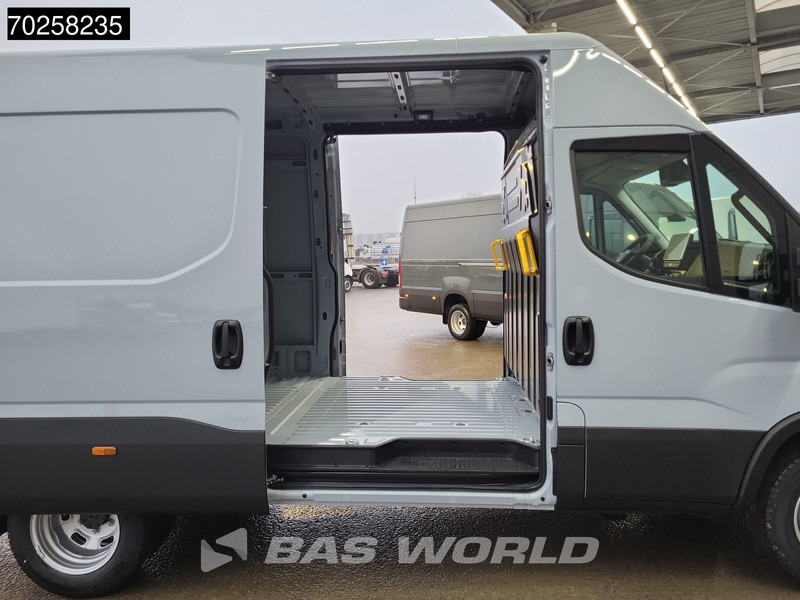 Iveco Daily 35C21 3.0L Automaat 2x schuifdeur L2H2 LED ACC CarPlay Camera L3H2 12m3 Airco - Panel van: picture 3 Iveco Daily 35C21 3.0L Automaat 2x schuifdeur L2H2 LED ACC CarPlay Camera L3H2 12m3 Airco - Panel van: picture 3