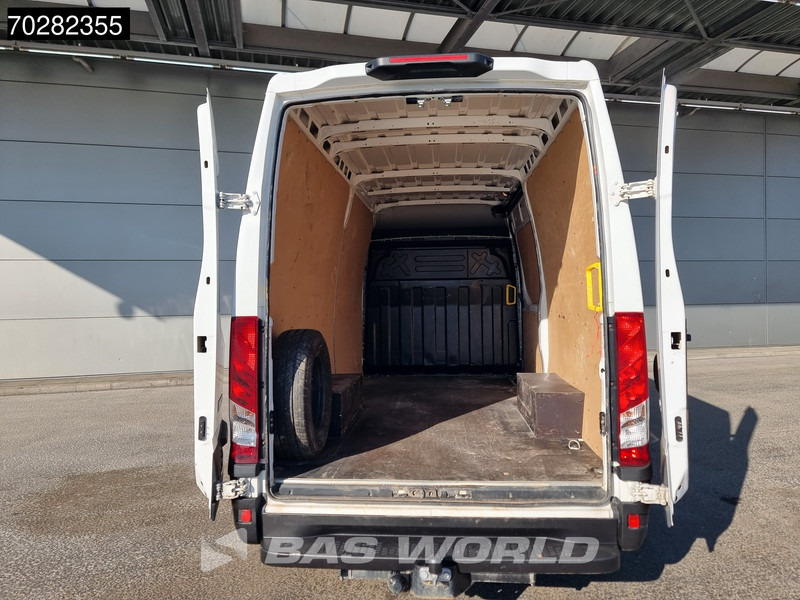 Iveco Daily 35S14 L2H2 3,5t Trekhaak Airco Cruise L2 12m3 Airco Trekhaak Cruise control - Panel van: picture 3 Iveco Daily 35S14 L2H2 3,5t Trekhaak Airco Cruise L2 12m3 Airco Trekhaak Cruise control - Panel van: picture 3