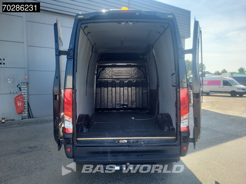 Iveco Daily 35S16 3,5t Trekhaak L2H2 Airco Cruise Camera Parkeersensoren Euro6 L2 11m3 Airco Trekhaak Cruise control - Panel van: picture 3 Iveco Daily 35S16 3,5t Trekhaak L2H2 Airco Cruise Camera Parkeersensoren Euro6 L2 11m3 Airco Trekhaak Cruise control - Panel van: picture 3
