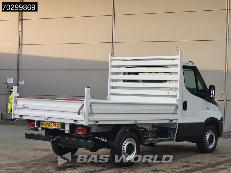 Iveco Daily 35S16 Open Laadbak 3,5t Trekhaak Airco Cruise Euro6 Pritsche Pickup Open Box Airco Trekhaak Cruise control - Flatbed van: picture 5 Iveco Daily 35S16 Open Laadbak 3,5t Trekhaak Airco Cruise Euro6 Pritsche Pickup Open Box Airco Trekhaak Cruise control - Flatbed van: picture 5