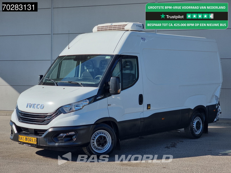 Iveco Daily 35S16 SCHADE/DAMAGE! Koelwagen Vriezer Automaat Thermo King V-300 MAX Airco Cruise Parkeersensoren Kühl Kühler Koel Koeler Kühlw - Refrigerated van: picture 1 Iveco Daily 35S16 SCHADE/DAMAGE! Koelwagen Vriezer Automaat Thermo King V-300 MAX Airco Cruise Parkeersensoren Kühl Kühler Koel Koeler Kühlw - Refrigerated van: picture 1