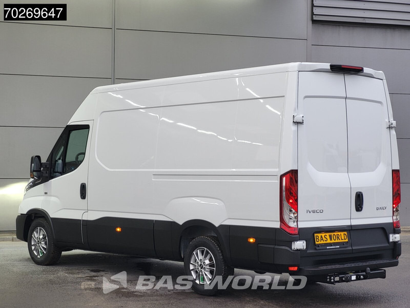 Iveco Daily 35S21 210PK 3.0L Automaat 2025 model L2H2 Trekhaak Tacho ACC LED CarPlay Velgen Camera 12m3 Airco Trekhaak - Panel van: picture 2 Iveco Daily 35S21 210PK 3.0L Automaat 2025 model L2H2 Trekhaak Tacho ACC LED CarPlay Velgen Camera 12m3 Airco Trekhaak - Panel van: picture 2