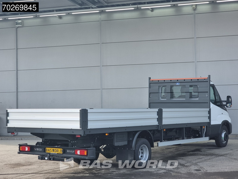 Iveco Daily 70C18 3.0L Automaat 525cm Open laadbak XXL Trekhaak ACC Navi Airco Pickup Pritsche 5m3 Airco Trekhaak - Flatbed van: picture 5 Iveco Daily 70C18 3.0L Automaat 525cm Open laadbak XXL Trekhaak ACC Navi Airco Pickup Pritsche 5m3 Airco Trekhaak - Flatbed van: picture 5