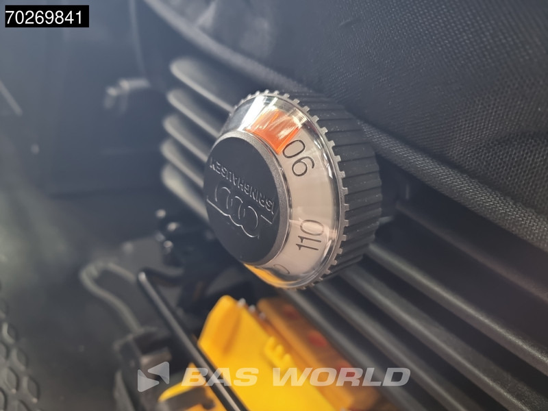 Leasing of Iveco Daily 70C18 3.0L Automaat 525cm Open laadbak XXL Trekhaak ACC Navi Airco Pickup Pritsche Airco Trekhaak Iveco Daily 70C18 3.0L Automaat 525cm Open laadbak XXL Trekhaak ACC Navi Airco Pickup Pritsche Airco Trekhaak: picture 18