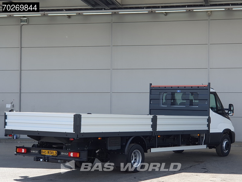 Iveco Daily 70C18 3.0L Automaat 525cm Open laadbak XXL Trekhaak ACC Navi Airco Pickup Pritsche Airco Trekhaak - Flatbed van: picture 5 Iveco Daily 70C18 3.0L Automaat 525cm Open laadbak XXL Trekhaak ACC Navi Airco Pickup Pritsche Airco Trekhaak - Flatbed van: picture 5