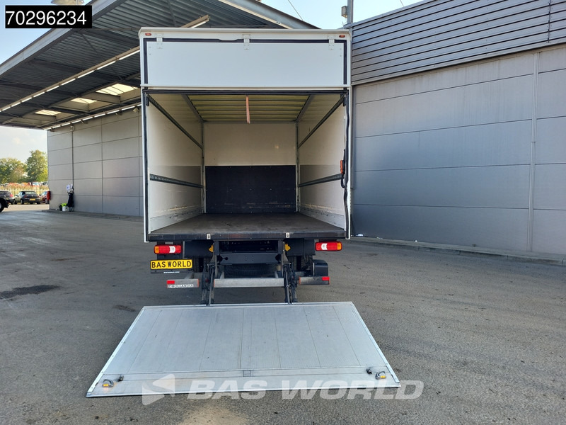 Iveco Daily 72C18 3.0L Automaat Laadklep 7tons 6meter Spoiler Bakwagen Luchtvering Airco Cruise Meubelbak Koffer Airco Cruise control - Box van: picture 3 Iveco Daily 72C18 3.0L Automaat Laadklep 7tons 6meter Spoiler Bakwagen Luchtvering Airco Cruise Meubelbak Koffer Airco Cruise control - Box van: picture 3