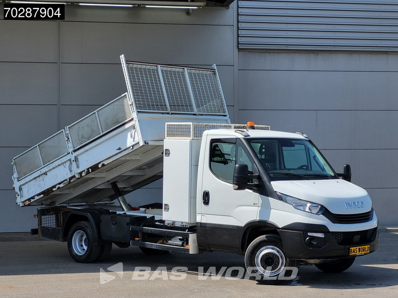 Iveco Daily 72C18 3.0L Open Laadbak Dubbellucht 3,5t Trekhaak Airco Cruise Euro6 Pritsche Pickup Open Box 7m3 Airco Trekhaak Cruise control - Flatbed van: picture 3 Iveco Daily 72C18 3.0L Open Laadbak Dubbellucht 3,5t Trekhaak Airco Cruise Euro6 Pritsche Pickup Open Box 7m3 Airco Trekhaak Cruise control - Flatbed van: picture 3