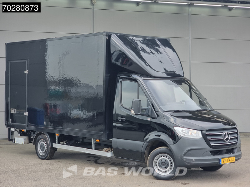 Mercedes-Benz Sprinter 314 CDI Laadklep Automaat Zijdeur Bakwagen Airco Cruise Carplay MBUX Meubelbak Koffer 21m3 Airco Cruise control - Box van: picture 5 Mercedes-Benz Sprinter 314 CDI Laadklep Automaat Zijdeur Bakwagen Airco Cruise Carplay MBUX Meubelbak Koffer 21m3 Airco Cruise control - Box van: picture 5