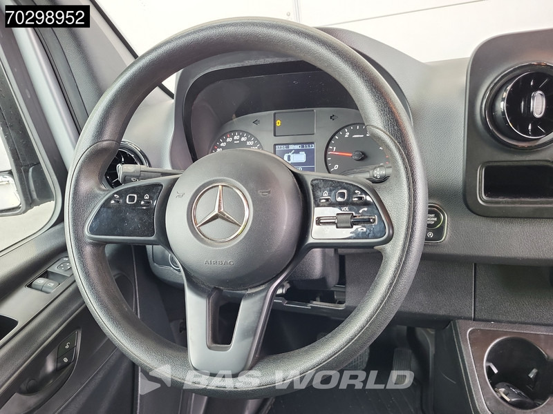 Small van Mercedes-Benz Sprinter 315 CDI Automaat L2H2 150PK Airco Camera Parkeersensoren MBUX CarPlay Euro6 L2 12m3 Airco: picture 16