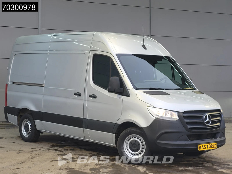 Mercedes-Benz Sprinter 315 CDI Automaat L2H2 150PK Airco Camera Parkeersensoren MBUX CarPlay Euro6 L2 Airco - Small van: picture 5 Mercedes-Benz Sprinter 315 CDI Automaat L2H2 150PK Airco Camera Parkeersensoren MBUX CarPlay Euro6 L2 Airco - Small van: picture 5