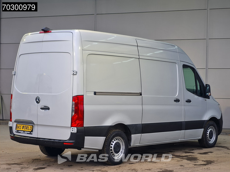 Mercedes-Benz Sprinter 315 CDI Automaat L2H2 150PK Airco Camera Parkeersensoren MBUX CarPlay Euro6 L2 Airco - Small van: picture 5 Mercedes-Benz Sprinter 315 CDI Automaat L2H2 150PK Airco Camera Parkeersensoren MBUX CarPlay Euro6 L2 Airco - Small van: picture 5