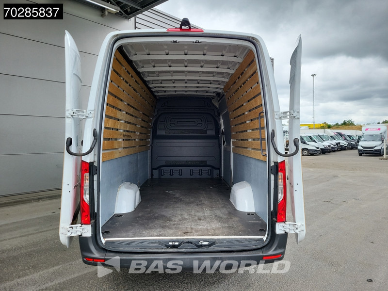 Mercedes-Benz Sprinter 315 CDI Automaat L3H2 Airco Cruise Camera MBUX CarPlay Euro6 L3 16m3 Airco Cruise control - Panel van: picture 3 Mercedes-Benz Sprinter 315 CDI Automaat L3H2 Airco Cruise Camera MBUX CarPlay Euro6 L3 16m3 Airco Cruise control - Panel van: picture 3
