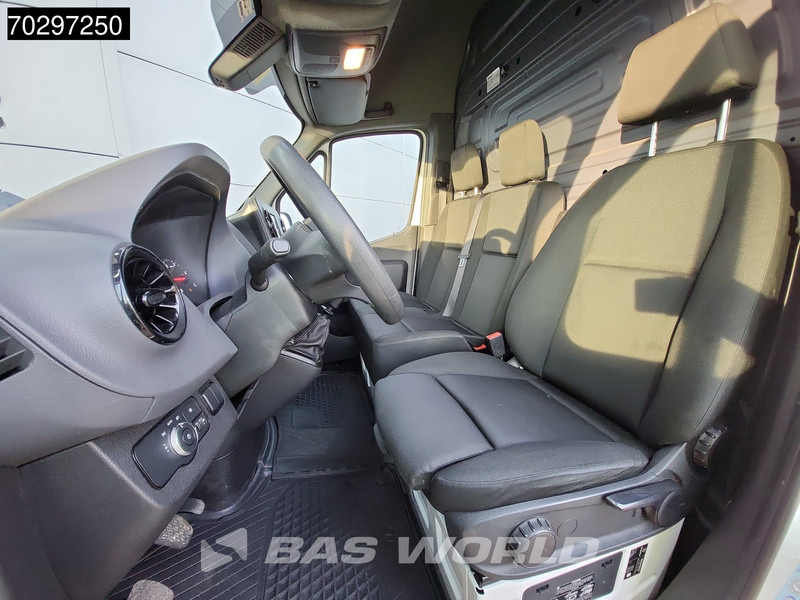 Leasing of Mercedes-Benz Sprinter 316 CDI Koelwagen Kerstner 230v Stekker 160PK L2H2 Airco Camera MBUX CarPlay Euro6 L2 Koel Koeler Kühl Kühler Kühlwagen Euro6 Ai Mercedes-Benz Sprinter 316 CDI Koelwagen Kerstner 230v Stekker 160PK L2H2 Airco Camera MBUX CarPlay Euro6 L2 Koel Koeler Kühl Kühler Kühlwagen Euro6 Ai: picture 11