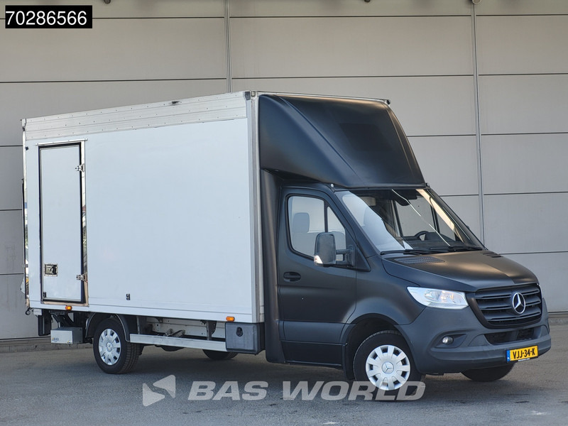 Mercedes-Benz Sprinter 316 CDI Laadklep Zijdeur Bakwagen Airco Cruise Euro6 Meubelbak Koffer 22m3 Airco Cruise control - Box van: picture 5 Mercedes-Benz Sprinter 316 CDI Laadklep Zijdeur Bakwagen Airco Cruise Euro6 Meubelbak Koffer 22m3 Airco Cruise control - Box van: picture 5
