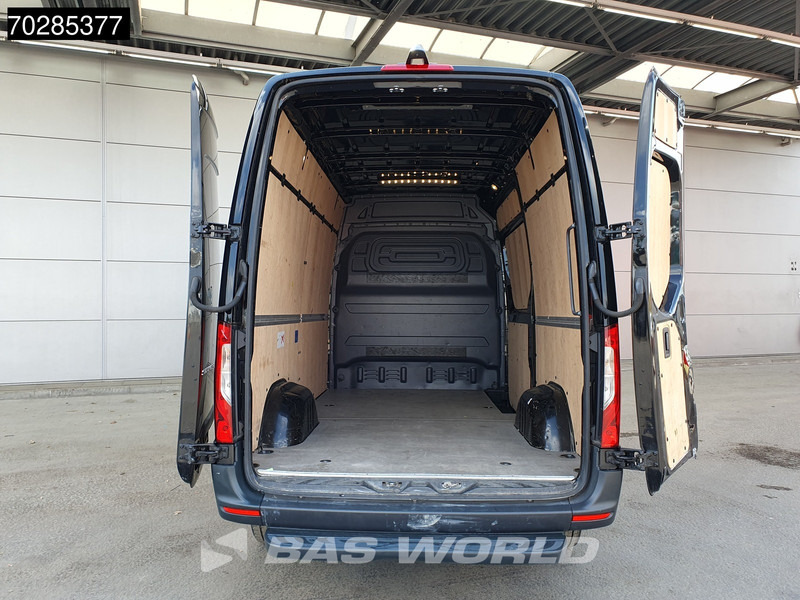 Mercedes-Benz Sprinter 317 CDI Automaat 3,5t Trekhaak L2H2 170PK Airco Camera MBUX Euro6 L2 12m3 Airco - Panel van: picture 3 Mercedes-Benz Sprinter 317 CDI Automaat 3,5t Trekhaak L2H2 170PK Airco Camera MBUX Euro6 L2 12m3 Airco - Panel van: picture 3