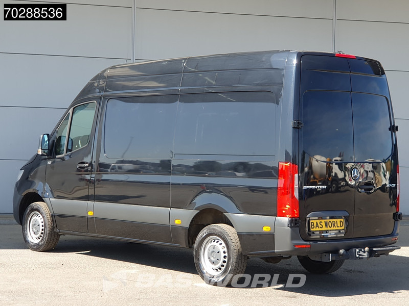 Mercedes-Benz Sprinter 317 CDI Automaat L2H2 3500KG Trekhaak Airco Camera MBUX CarPlay Euro6 L2 12m3 Airco Trekhaak - Panel van: picture 2 Mercedes-Benz Sprinter 317 CDI Automaat L2H2 3500KG Trekhaak Airco Camera MBUX CarPlay Euro6 L2 12m3 Airco Trekhaak - Panel van: picture 2