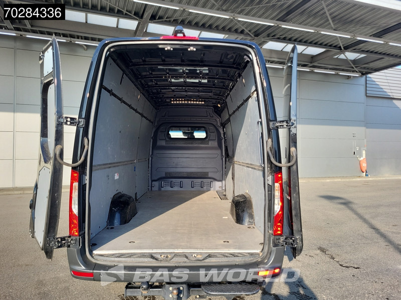 Mercedes-Benz Sprinter 317 CDI Automaat L3H2 3,5t Trekhaak Airco Camera Parkeersensoren MBUX CarPlay Euro6 L3 16m3 Airco Trekhaak - Panel van: picture 3 Mercedes-Benz Sprinter 317 CDI Automaat L3H2 3,5t Trekhaak Airco Camera Parkeersensoren MBUX CarPlay Euro6 L3 16m3 Airco Trekhaak - Panel van: picture 3