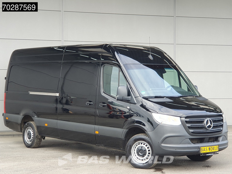 Mercedes-Benz Sprinter 317 CDI Automaat L3H2 3500KG Trekhaak 170PK Airco Camera Parkeersensoren MBUX CarPlay Euro6 L3 15m3 Airco Trekhaak - Panel van: picture 3 Mercedes-Benz Sprinter 317 CDI Automaat L3H2 3500KG Trekhaak 170PK Airco Camera Parkeersensoren MBUX CarPlay Euro6 L3 15m3 Airco Trekhaak - Panel van: picture 3