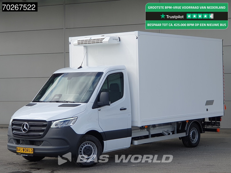 Mercedes-Benz Sprinter 317 CDI Koelwagen Vriezer Laadklep Thermo King V-200 MAX 230V Stekker LED Airco Euro6 Koel Koeler Kühl Kühler Vries Vriezer Kühl - Refrigerated van: picture 1 Mercedes-Benz Sprinter 317 CDI Koelwagen Vriezer Laadklep Thermo King V-200 MAX 230V Stekker LED Airco Euro6 Koel Koeler Kühl Kühler Vries Vriezer Kühl - Refrigerated van: picture 1