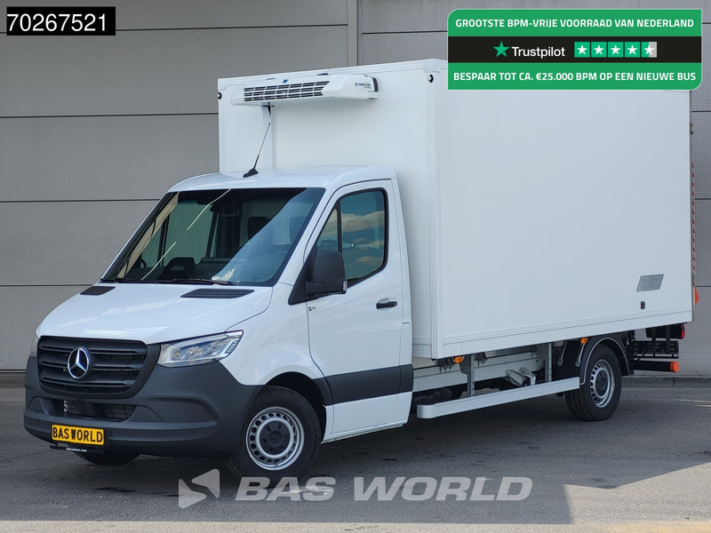 Mercedes-Benz Sprinter 317 CDI Koelwagen Vriezer Laadklep Thermo King V-200 MAX 230V Stekker LED Airco Euro6 Koel Koeler Kühl Kühler Vries Vriezer Kühl - Refrigerated van: picture 1 Mercedes-Benz Sprinter 317 CDI Koelwagen Vriezer Laadklep Thermo King V-200 MAX 230V Stekker LED Airco Euro6 Koel Koeler Kühl Kühler Vries Vriezer Kühl - Refrigerated van: picture 1