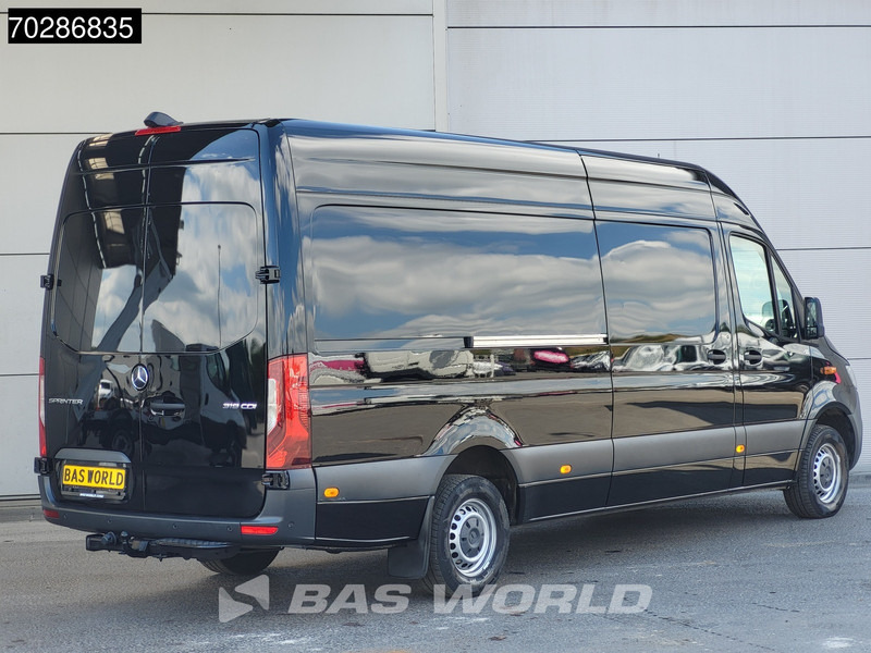 Mercedes-Benz Sprinter 319 CDI Automaat 190PK Trekhaak LED Airco Camera Parkeersensoren MBUX CarPlay Euro6 L3 16m3 Airco Trekhaak - Panel van: picture 5 Mercedes-Benz Sprinter 319 CDI Automaat 190PK Trekhaak LED Airco Camera Parkeersensoren MBUX CarPlay Euro6 L3 16m3 Airco Trekhaak - Panel van: picture 5