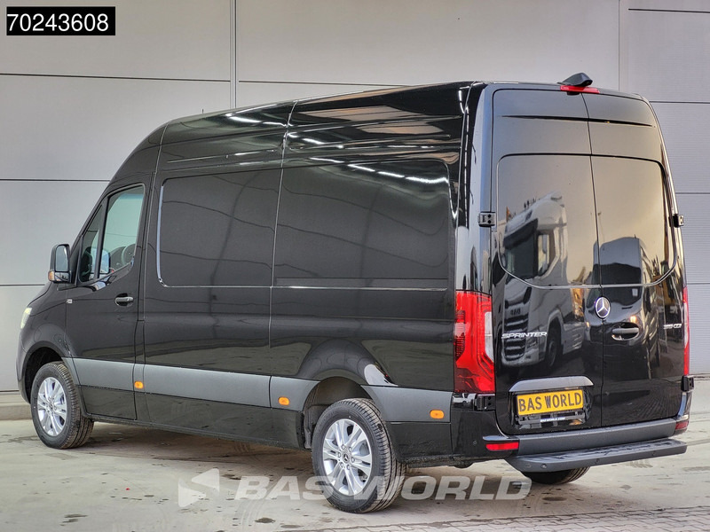 Mercedes-Benz Sprinter 319 CDI Automaat Nwe model! L2H2 ACC MBUX LED Navi Camera 190 PK L2H2 10m3 Airco - Panel van: picture 2 Mercedes-Benz Sprinter 319 CDI Automaat Nwe model! L2H2 ACC MBUX LED Navi Camera 190 PK L2H2 10m3 Airco - Panel van: picture 2