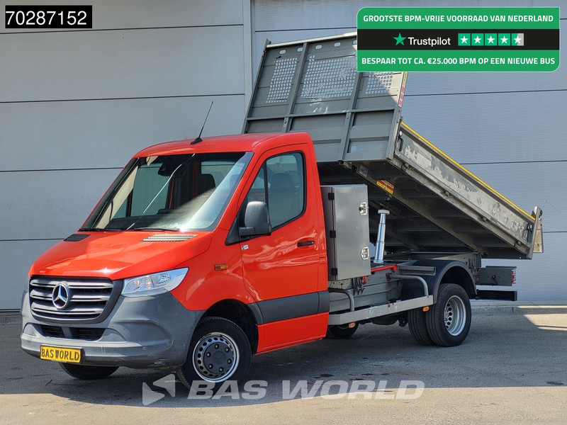 Mercedes-Benz Sprinter 514 CDI Kipper met Kist Dubbellucht 3,5t Trekhaak Airco Cruise Euro6 Tipper Benne Kieper 2m3 Airco Trekhaak Cruise control - Tipper van: picture 1 Mercedes-Benz Sprinter 514 CDI Kipper met Kist Dubbellucht 3,5t Trekhaak Airco Cruise Euro6 Tipper Benne Kieper 2m3 Airco Trekhaak Cruise control - Tipper van: picture 1