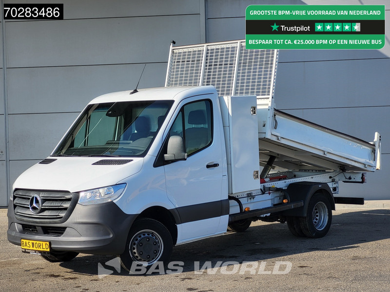 Mercedes-Benz Sprinter 514 CDI Kipper met Kist Dubbellucht 3,5t Trekhaak Airco Euro6 Kieper Tipper Benne 2m3 Airco Trekhaak - Tipper van: picture 1 Mercedes-Benz Sprinter 514 CDI Kipper met Kist Dubbellucht 3,5t Trekhaak Airco Euro6 Kieper Tipper Benne 2m3 Airco Trekhaak - Tipper van: picture 1