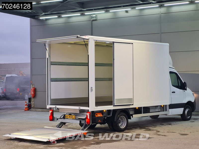 Mercedes-Benz Sprinter 515 CDI Automaat 1000kg Laadklep Zijdeur Dubbellucht Bakwagen MBUX Airco Cruise MBUX Koffer Meubelbak 21m3 Airco Cruise control - Box van: picture 3 Mercedes-Benz Sprinter 515 CDI Automaat 1000kg Laadklep Zijdeur Dubbellucht Bakwagen MBUX Airco Cruise MBUX Koffer Meubelbak 21m3 Airco Cruise control - Box van: picture 3