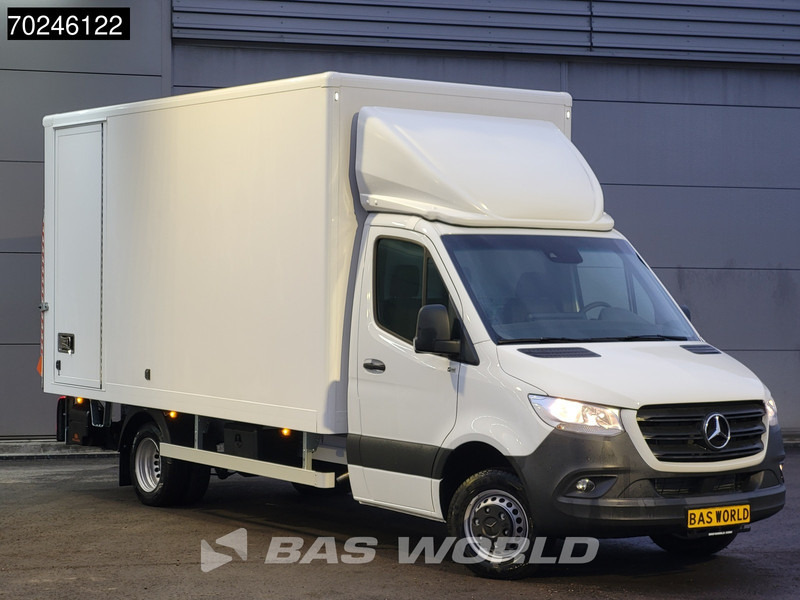 Mercedes-Benz Sprinter 515 CDI Automaat Laadklep Zijdeur Dubbellucht Bakwagen MBUX Airco Cruise MBUX Koffer Meubelbak 21m3 Airco Cruise control - Box van: picture 5 Mercedes-Benz Sprinter 515 CDI Automaat Laadklep Zijdeur Dubbellucht Bakwagen MBUX Airco Cruise MBUX Koffer Meubelbak 21m3 Airco Cruise control - Box van: picture 5