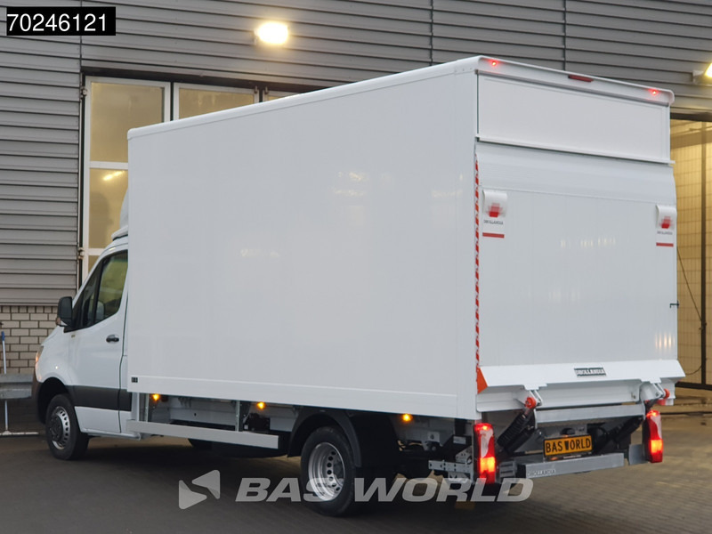 Mercedes-Benz Sprinter 515 CDI Automaat Laadklep Zijdeur Dubbellucht Bakwagen MBUX Airco Cruise MBUX Koffer Meubelbak 21m3 Airco Cruise control - Box van: picture 2 Mercedes-Benz Sprinter 515 CDI Automaat Laadklep Zijdeur Dubbellucht Bakwagen MBUX Airco Cruise MBUX Koffer Meubelbak 21m3 Airco Cruise control - Box van: picture 2