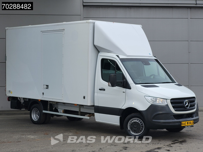 Mercedes-Benz Sprinter 516 CDI Laadklep Zijdeur Dubbellucht Bakwagen Airco Cruise MBUX CarPlay Euro6 Meubelbak Koffer 22m3 Airco Cruise control - Box van: picture 5 Mercedes-Benz Sprinter 516 CDI Laadklep Zijdeur Dubbellucht Bakwagen Airco Cruise MBUX CarPlay Euro6 Meubelbak Koffer 22m3 Airco Cruise control - Box van: picture 5