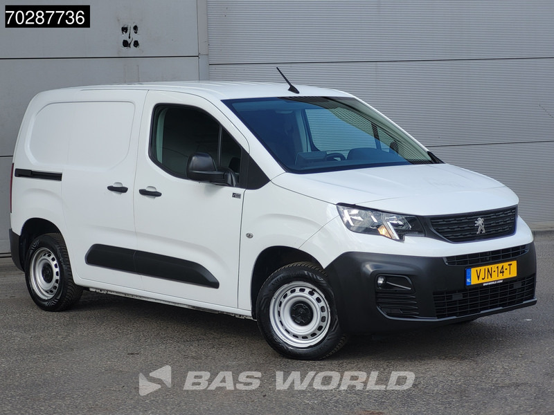 Peugeot Partner 102PK L1H1 Navi Airco Cruise Parkeersensoren Euro6 L1 3m3 Airco Cruise control - Small van: picture 5 Peugeot Partner 102PK L1H1 Navi Airco Cruise Parkeersensoren Euro6 L1 3m3 Airco Cruise control - Small van: picture 5