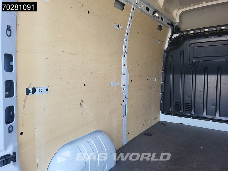 Renault Master 135PK L2H3 Airco Cruise Parkeersensoren Hoog dak L2H2 11m3 Airco Cruise control - Panel van: picture 5 Renault Master 135PK L2H3 Airco Cruise Parkeersensoren Hoog dak L2H2 11m3 Airco Cruise control - Panel van: picture 5