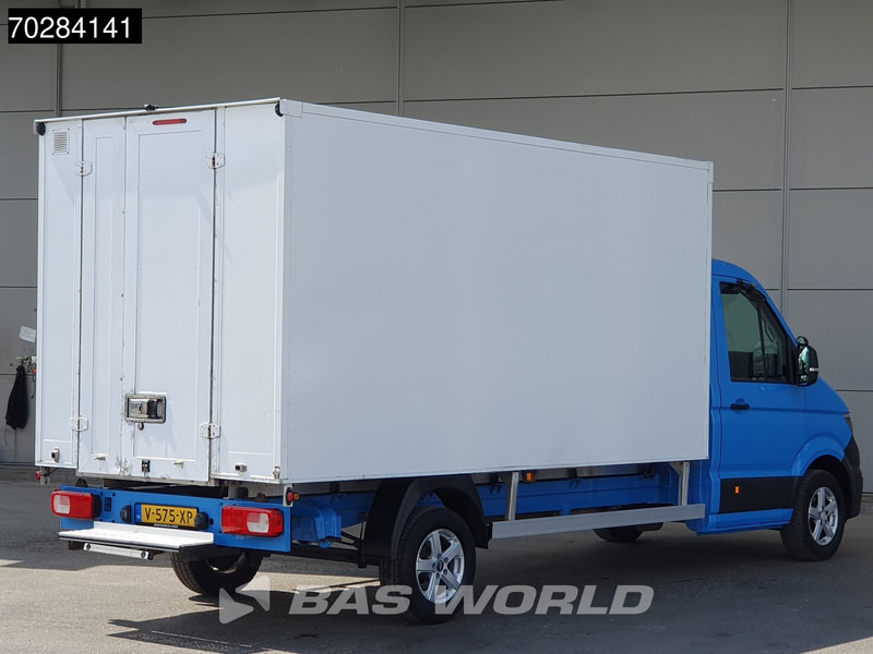 Volkswagen Crafter 102pk Bakwagen Airco Euro6 Meubelbak Koffer 17m3 Airco - Box van: picture 3 Volkswagen Crafter 102pk Bakwagen Airco Euro6 Meubelbak Koffer 17m3 Airco - Box van: picture 3