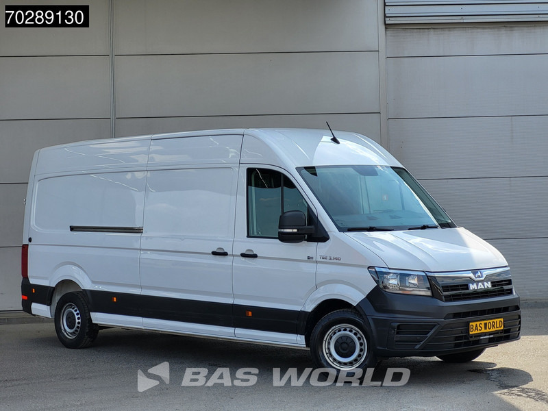 Volkswagen Crafter 140pk COMING SOON! L4H3 Trekhaak Airco Cruise Camera Parkeersensoren Euro6 L3H2 15m3 Airco Cruise control - Panel van: picture 5 Volkswagen Crafter 140pk COMING SOON! L4H3 Trekhaak Airco Cruise Camera Parkeersensoren Euro6 L3H2 15m3 Airco Cruise control - Panel van: picture 5