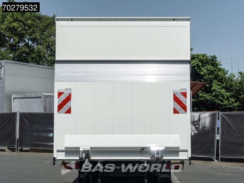 Mitsubishi Canter 4X2 - Box truck: picture 5 Mitsubishi Canter 4X2 - Box truck: picture 5