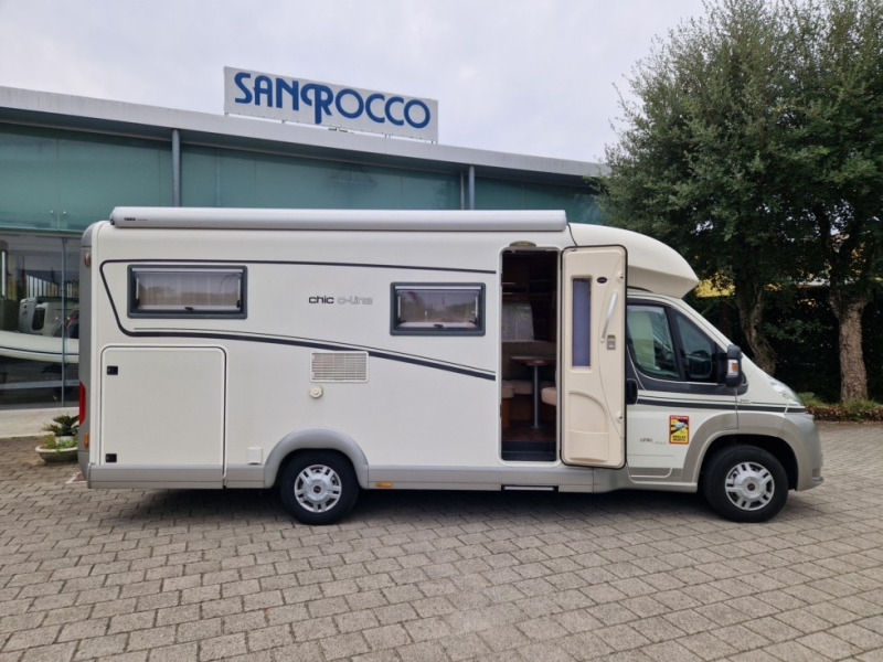 Carthago Chic C-Line T 4.3 - Semi-integrated motorhome: picture 2 Carthago Chic C-Line T 4.3 - Semi-integrated motorhome: picture 2