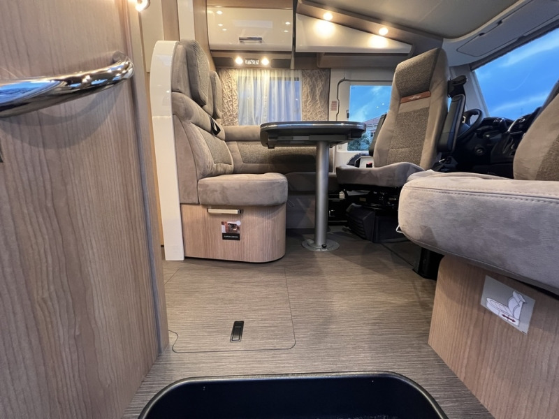 Carthago c1-tourer I 141 KB-LE Lightweight 3.5t - Integrated motorhome: picture 4 Carthago c1-tourer I 141 KB-LE Lightweight 3.5t - Integrated motorhome: picture 4