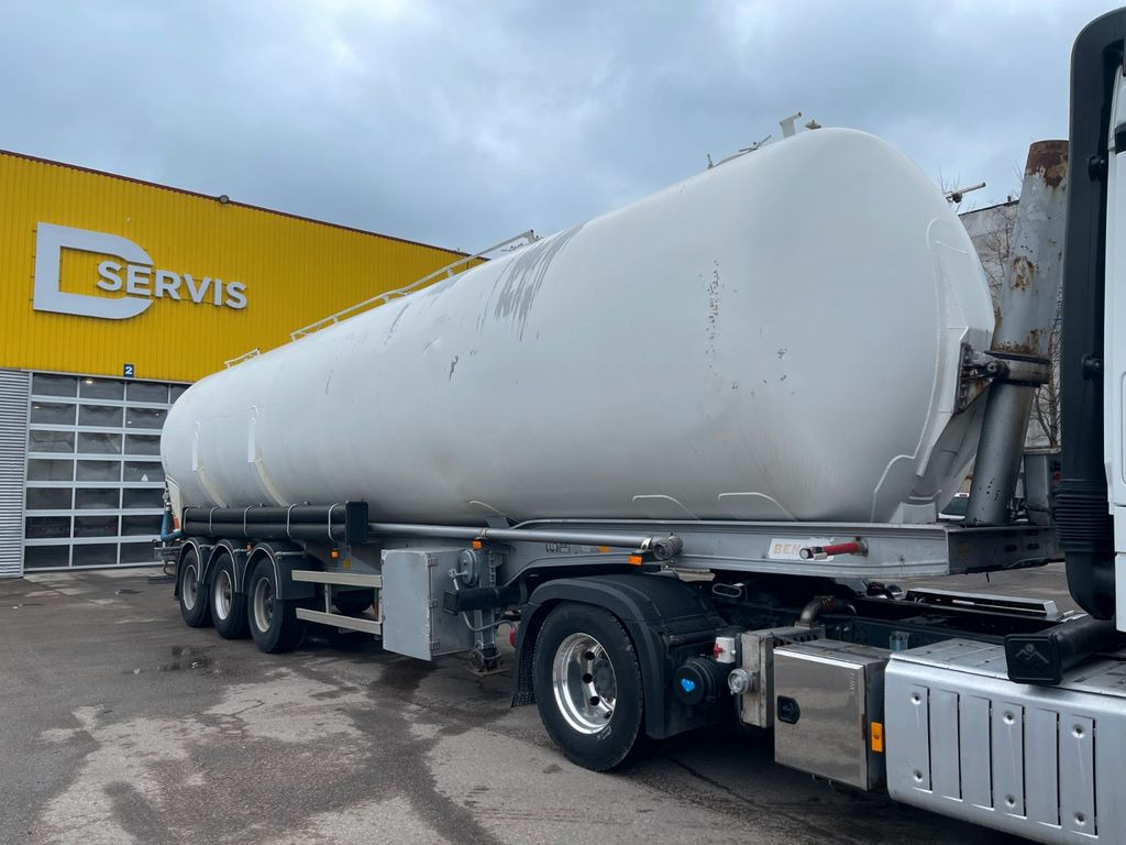 Benalu SILO 60 - Silo semi-trailer: picture 3 Benalu SILO 60 - Silo semi-trailer: picture 3