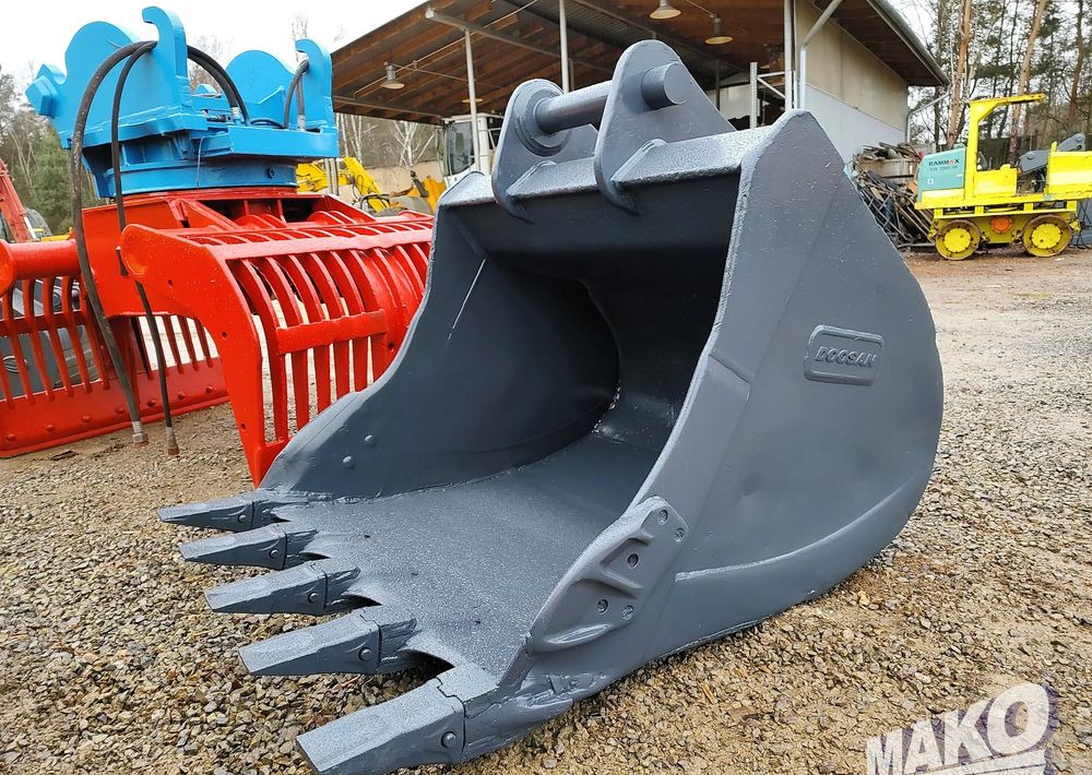 Łyżka Doosan 140cm do koparki Miller fi 90 - Attachment for Construction machinery: picture 1 Łyżka Doosan 140cm do koparki Miller fi 90 - Attachment for Construction machinery: picture 1