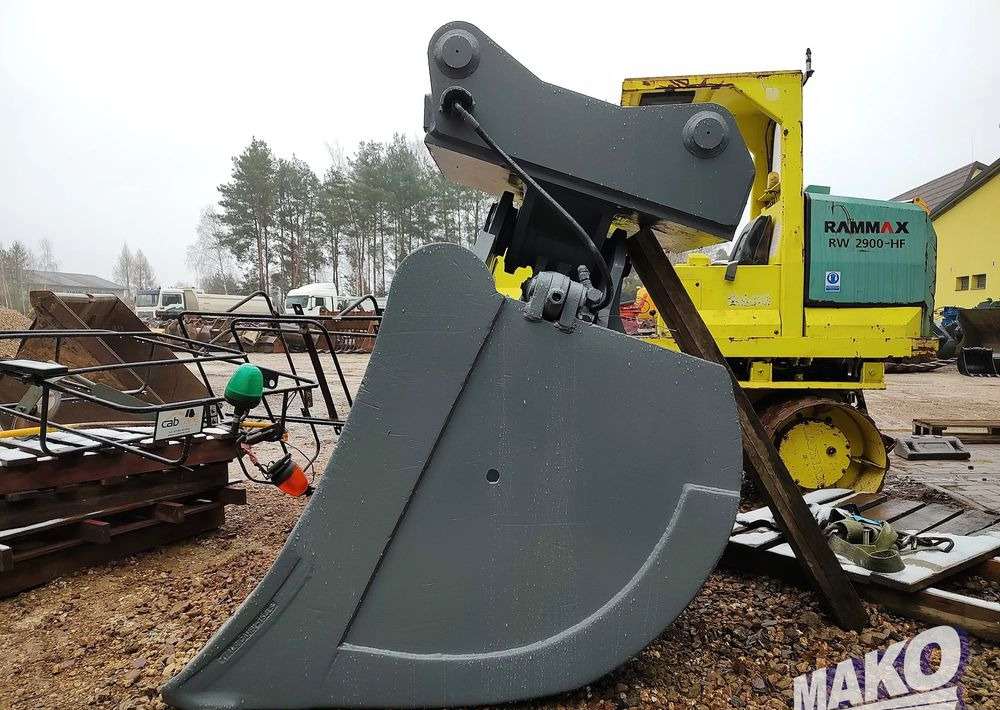 Łyżka hydrauliczna 120cm do koparki S80 / OilQuick 80 - Attachment for Construction machinery: picture 2 Łyżka hydrauliczna 120cm do koparki S80 / OilQuick 80 - Attachment for Construction machinery: picture 2