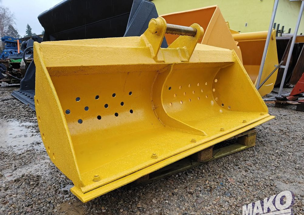 Łyżka skarpowa 180cm Liebherr SW33 - Attachment for Construction machinery: picture 4 Łyżka skarpowa 180cm Liebherr SW33 - Attachment for Construction machinery: picture 4