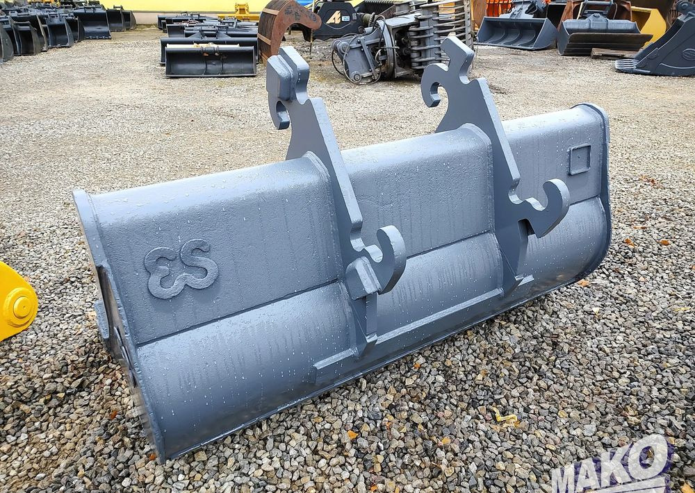 Łyżka skarpowa odwracalna 180cm Verachtert CW20 CW30 CW40 - Attachment for Construction machinery: picture 4 Łyżka skarpowa odwracalna 180cm Verachtert CW20 CW30 CW40 - Attachment for Construction machinery: picture 4