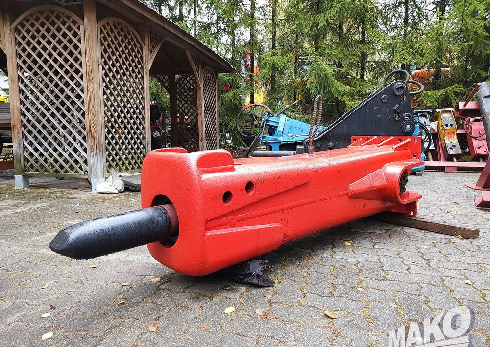 Młot hydrauliczny Rammer E68 1700kg do koparki - Attachment for Construction machinery: picture 1 Młot hydrauliczny Rammer E68 1700kg do koparki - Attachment for Construction machinery: picture 1