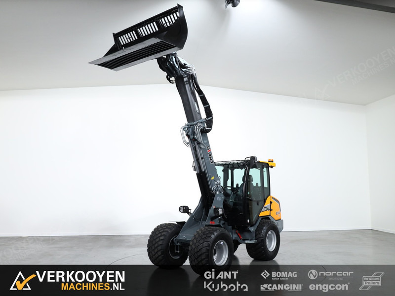 Giant G3500 Tele (Cabine) - Telescopic wheel loader: picture 2 Giant G3500 Tele (Cabine) - Telescopic wheel loader: picture 2