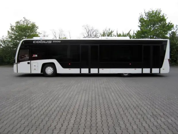 CONTRAC COBUS 2500 - Airport bus: picture 2 CONTRAC COBUS 2500 - Airport bus: picture 2