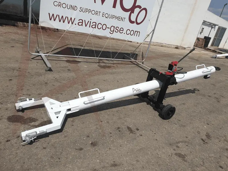 FLADUNG FSST CRJ100-700 - Ground support equipment: picture 3 FLADUNG FSST CRJ100-700 - Ground support equipment: picture 3
