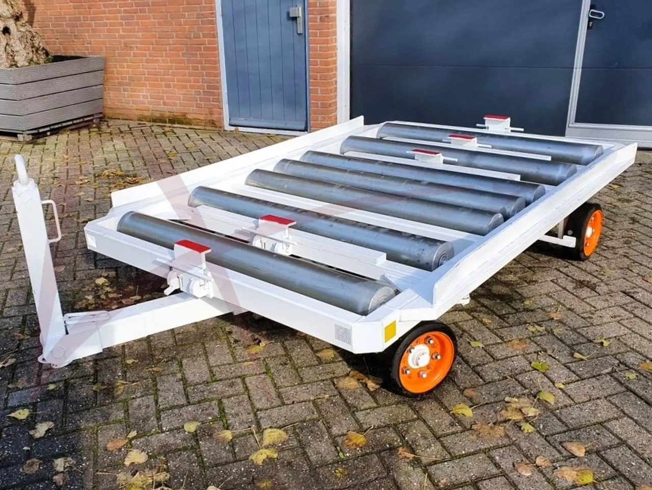 YUMBO CPR - Ground support equipment: picture 2 YUMBO CPR - Ground support equipment: picture 2