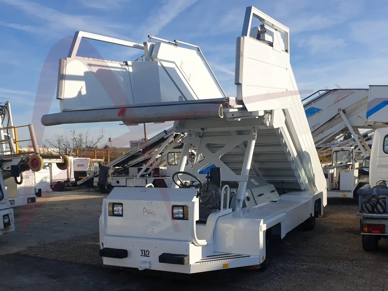 TLD ABS-580 - Passenger stairs: picture 2 TLD ABS-580 - Passenger stairs: picture 2